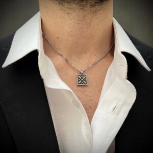گردنبند مردانه درفش کاویانی کد Men0017