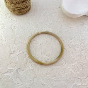 بنگل زنانه مدل رزین کد B5393