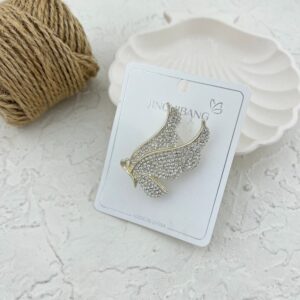 گل سینه زنانه مدل پروانه کد G4075