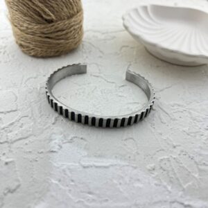 بنگل مردانه مدل سیاه قلم کد B5243