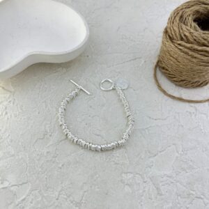 دستبند زنانه مینیمال مدل گره کد B5445