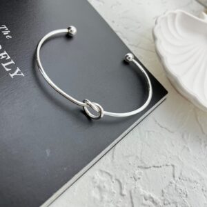 بنگل زنانه مدل گره ای کد B5269