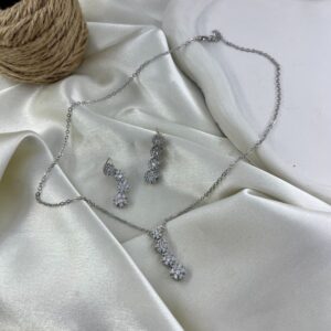 نیم ست زنانه مدل جواهری کد M4390
