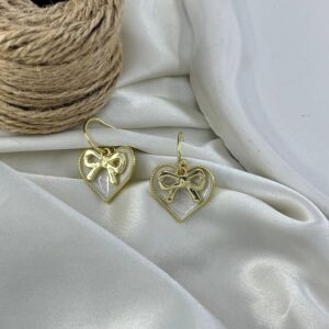 گوشواره زنانه میناکاری مدل قلب پاپیون کد E6389