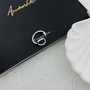 انگشتر زنانه مدل دایره و خط کد R4890
