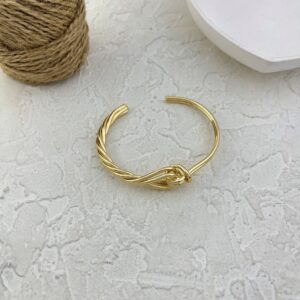 بنگل زنانه مینیمال مدل گره کد B5353