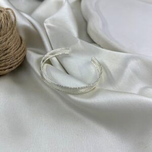 بنگل زنانه مینیمال مدل تراش دار کد B5504